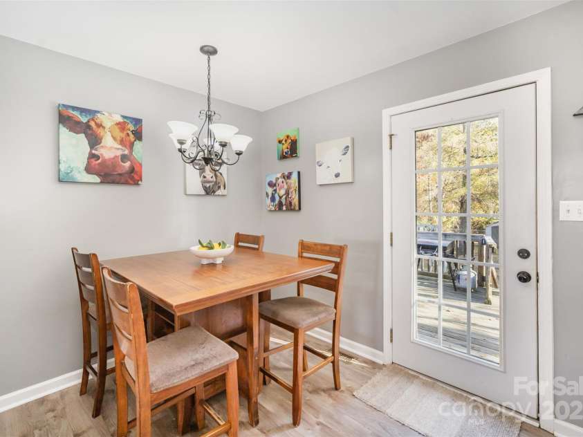 522 Kittiewake Lane, Clover, SC 29710.  MLS# CAR4319077, YatesRealty ID 29904. 