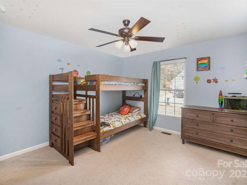 522 Kittiewake Lane, Clover, SC 29710.  MLS# CAR4319077, YatesRealty ID 29904. 