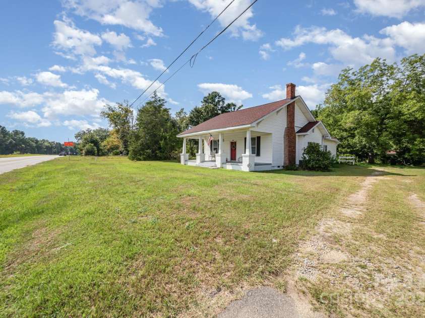 6963 Kershaw Camden Highway, Kershaw, SC 29067.  MLS# CAR4286798, YatesRealty ID 29905. 