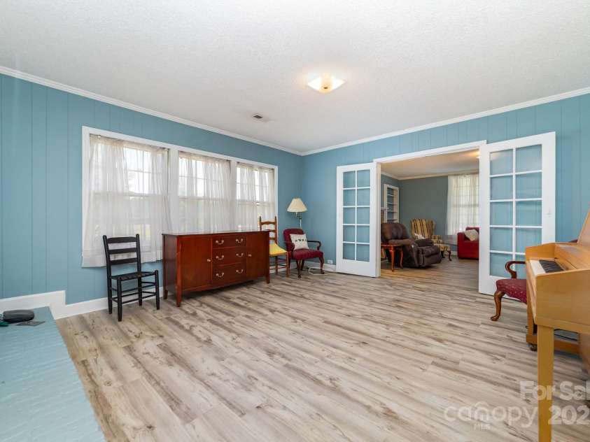 6963 Kershaw Camden Highway, Kershaw, SC 29067.  MLS# CAR4286798, YatesRealty ID 29905. 