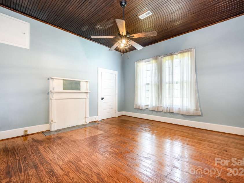 6963 Kershaw Camden Highway, Kershaw, SC 29067.  MLS# CAR4286798, YatesRealty ID 29905. 