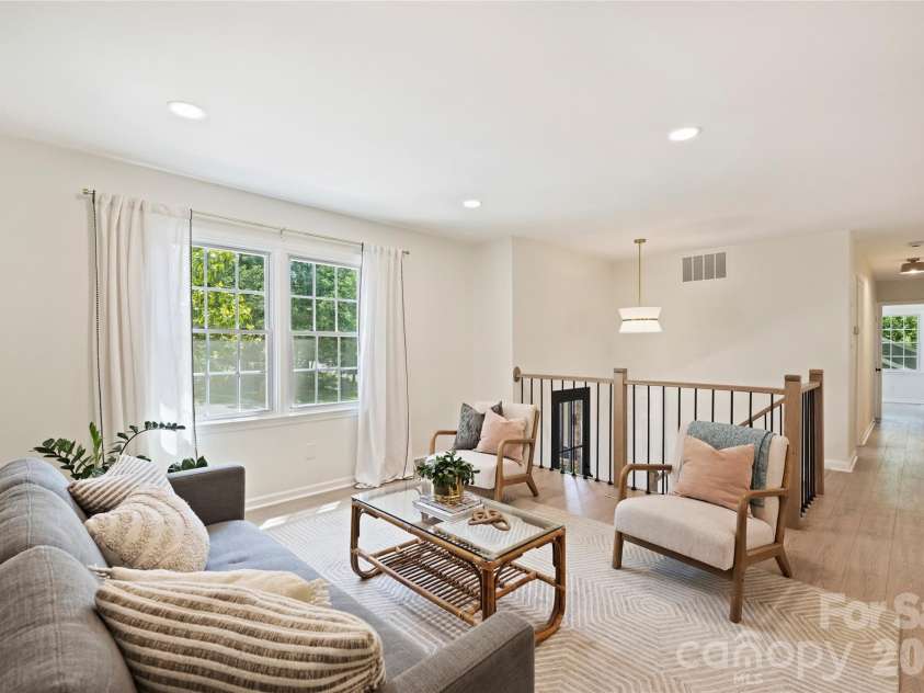 7420 Castlebar Road, Charlotte, NC 28270.  MLS# CAR4382970, YatesRealty ID 29905. Living Room - Upper Level