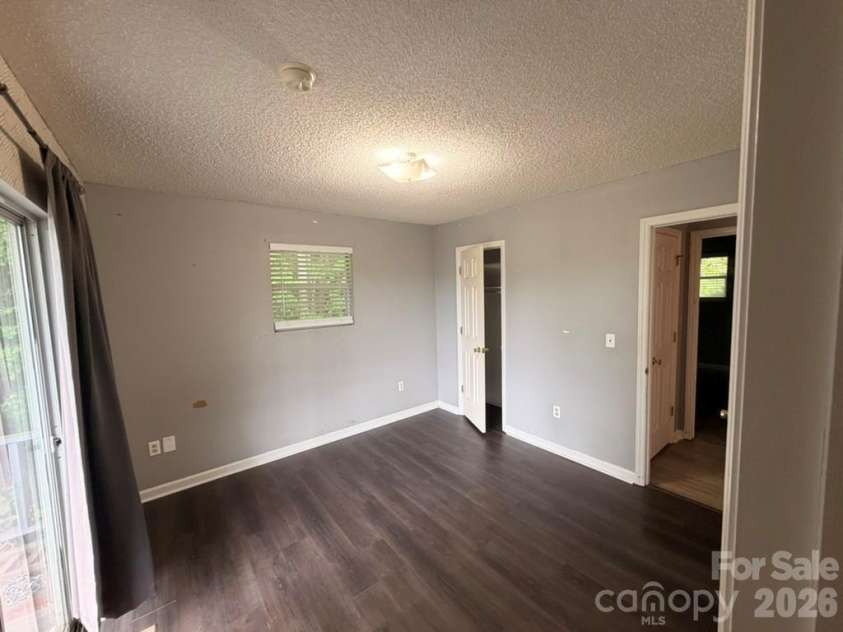 281 Cherrywood Circle, Hayesville, NC 28904.  MLS# CAR4392442, YatesRealty ID 29906. 