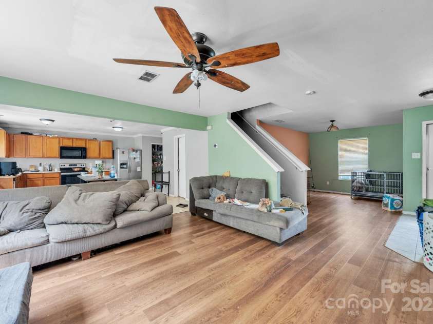 949 Capetown Lane, Clover, SC 29710.  MLS# CAR4280700, YatesRealty ID 29908. 