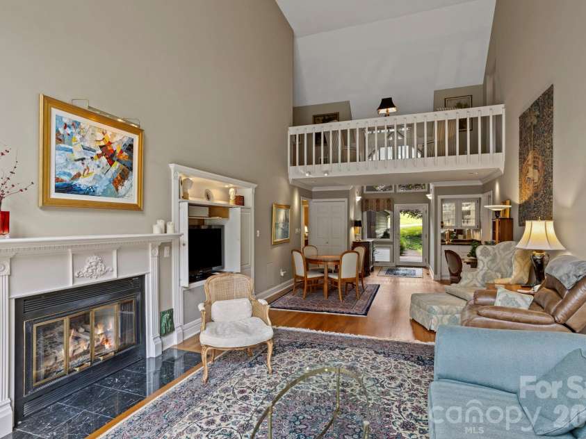 104 Overlook Drive, Flat Rock, NC 28731.  MLS# CAR4354311, YatesRealty ID 2991. 