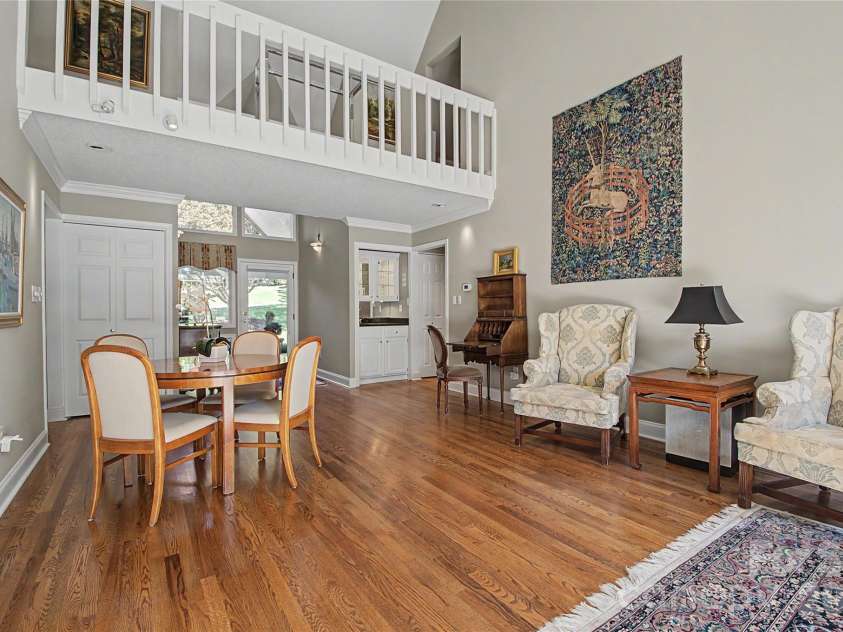 104 Overlook Drive, Flat Rock, NC 28731.  MLS# CAR4418068, YatesRealty ID 2991. 