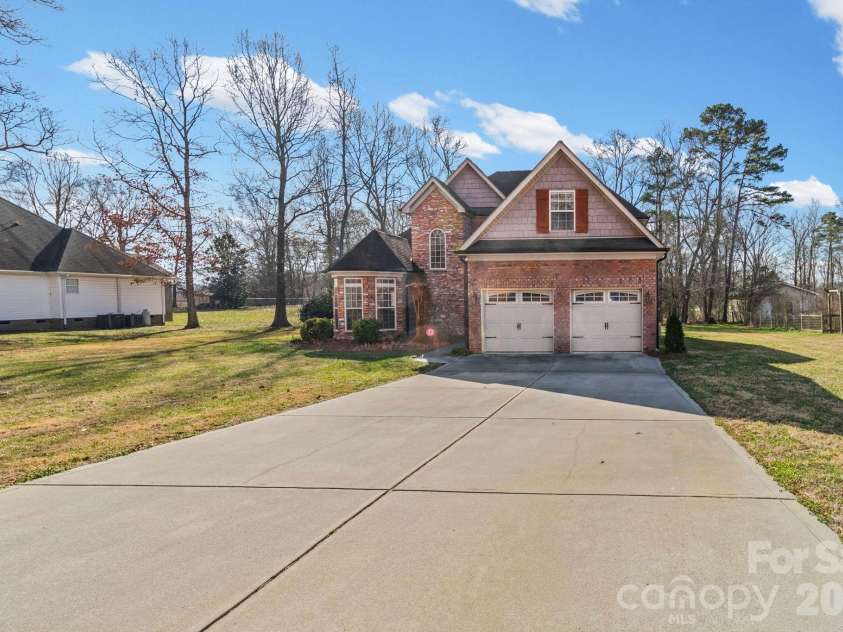 3616 Haigler Road, Monroe, NC 28110.  MLS# CAR4336855, YatesRealty ID 2991. 