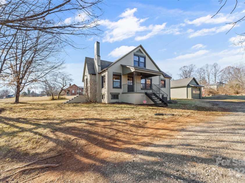 418 Carbon City Road, Morganton, NC 28655.  MLS# CAR4219659, YatesRealty ID 2991. 