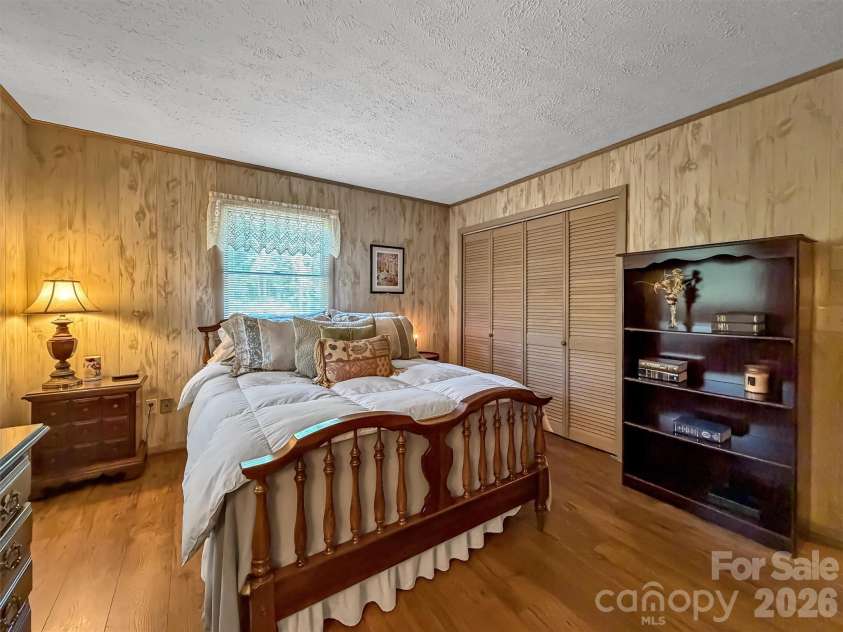 72 Sanctuary Road, Maggie Valley, NC 28751.  MLS# CAR4387632, YatesRealty ID 29910. 