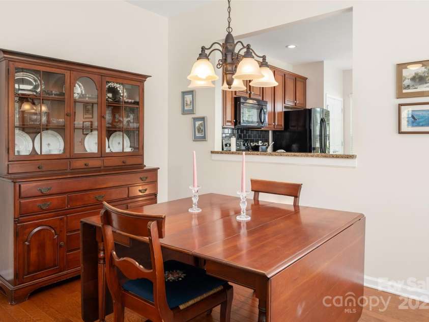 9009 Smokey Hill Lane, Fort Mill, SC 29707.  MLS# CAR4282870, YatesRealty ID 29910. 