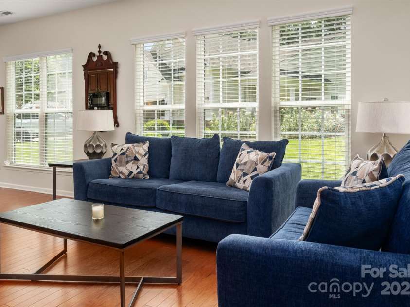 9009 Smokey Hill Lane, Fort Mill, SC 29707.  MLS# CAR4282870, YatesRealty ID 29910. 