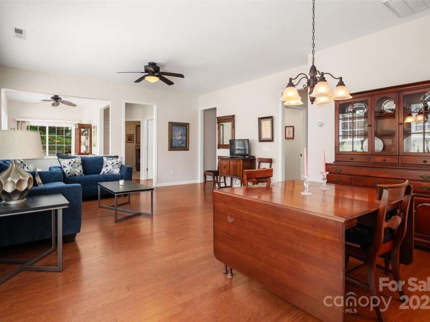 9009 Smokey Hill Lane, Fort Mill, SC 29707.  MLS# CAR4282870, YatesRealty ID 29910. 