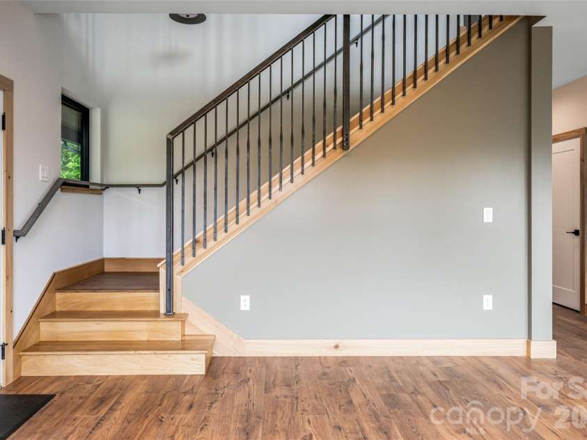 19 Ginger Spice Trail, Weaverville, NC 28787.  MLS# CAR4369693, YatesRealty ID 29911. 