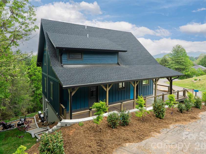 19 Ginger Spice Trail, Weaverville, NC 28787.  MLS# CAR4369693, YatesRealty ID 29911. 