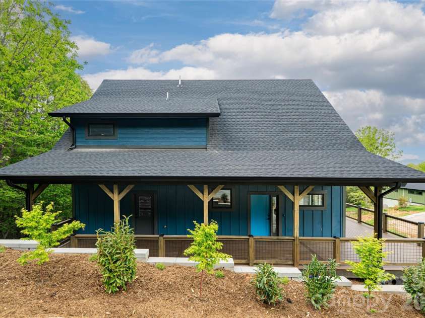 19 Ginger Spice Trail, Weaverville, NC 28787.  MLS# CAR4369693, YatesRealty ID 29911. 