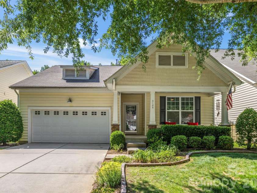 3124 Streamhaven Drive, Indian Land, SC 29707.  MLS# CAR4383726, YatesRealty ID 29912. 