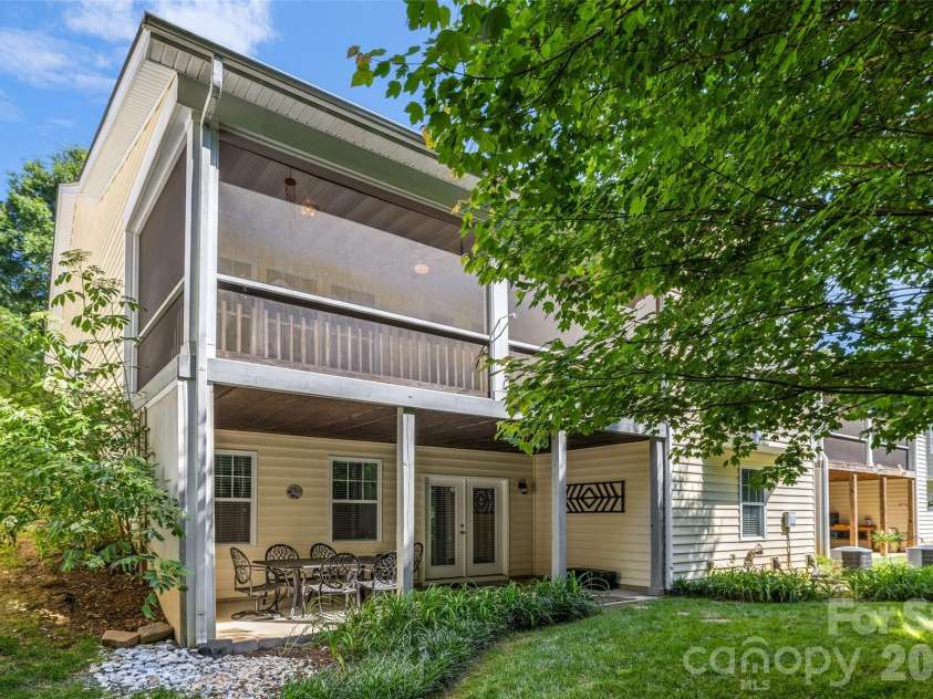 3124 Streamhaven Drive, Indian Land, SC 29707.  MLS# CAR4383726, YatesRealty ID 29912. 