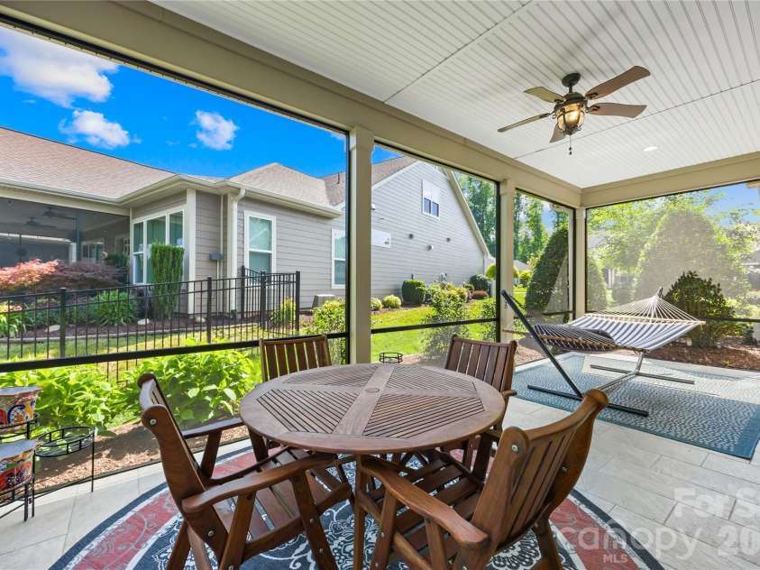 124 Chimney Rock Court, Denver, NC 28037.  MLS# CAR4386124, YatesRealty ID 29913. 