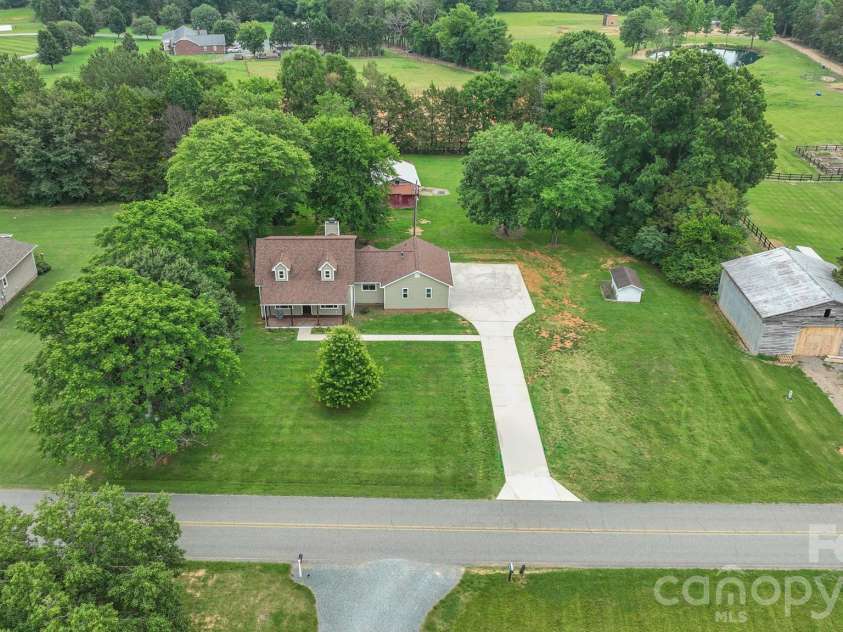 9612 Mill Grove Road, Indian Trail, NC 28079.  MLS# CAR4388469, YatesRealty ID 29914. 