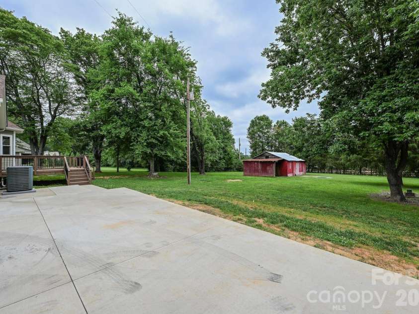 9612 Mill Grove Road, Indian Trail, NC 28079.  MLS# CAR4388469, YatesRealty ID 29914. 