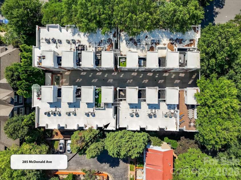 285 McDonald Avenue, Charlotte, NC 28203.  MLS# CAR4392788, YatesRealty ID 29915. Drone view
