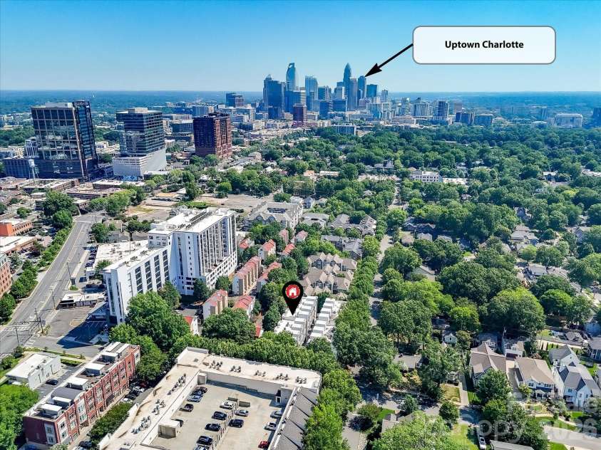 285 McDonald Avenue, Charlotte, NC 28203.  MLS# CAR4392788, YatesRealty ID 29915. Drone view