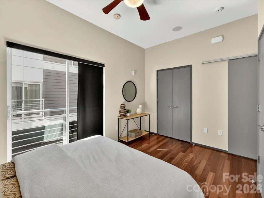 285 McDonald Avenue, Charlotte, NC 28203.  MLS# CAR4392788, YatesRealty ID 29915. Primary bedroom