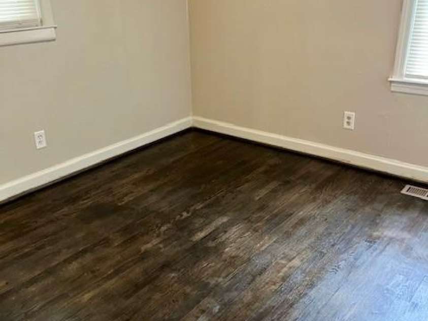 910 Overhill Street, Gastonia, NC 28052.  MLS# CAR4283434, YatesRealty ID 29915. 