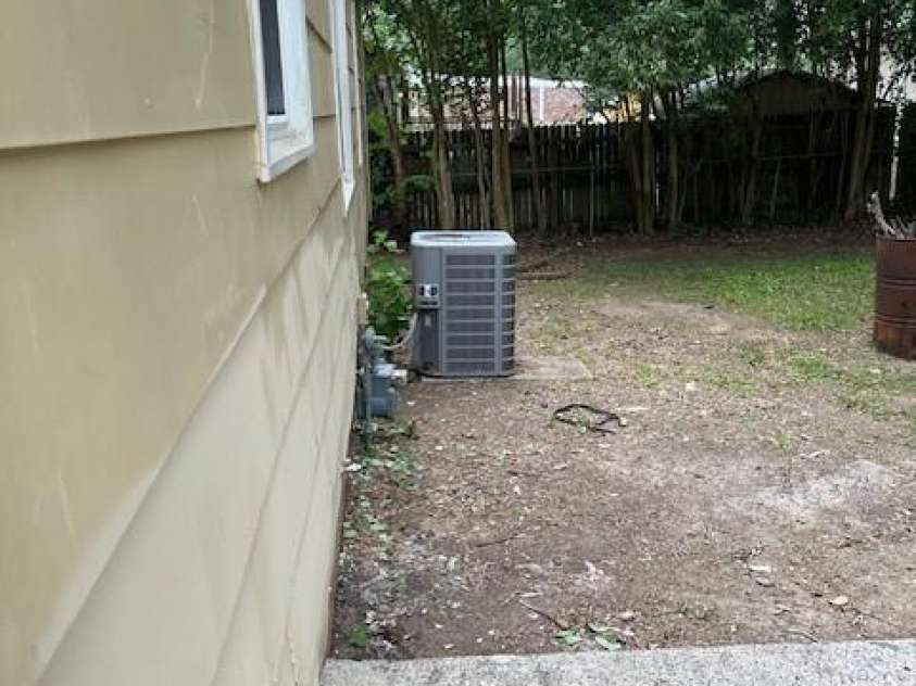 910 Overhill Street, Gastonia, NC 28052.  MLS# CAR4283434, YatesRealty ID 29915. 