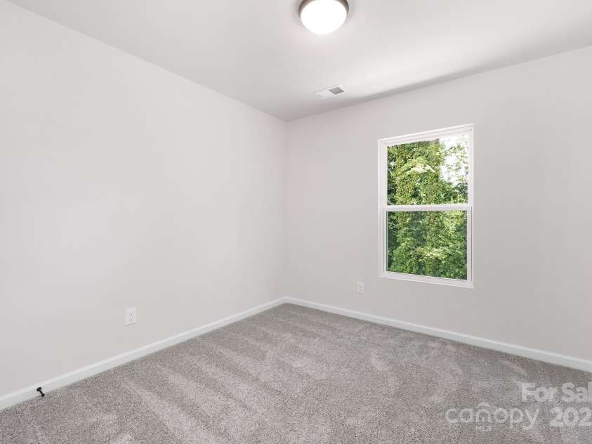 907 Georgia Avenue, Bessemer City, NC 28016.  MLS# CAR4275001, YatesRealty ID 29916. 