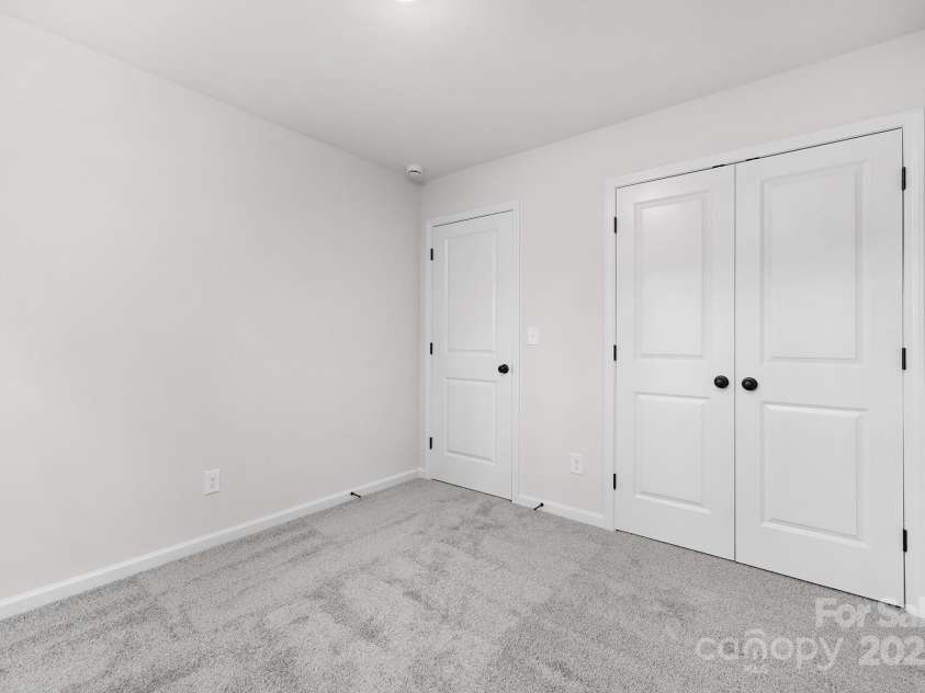 907 Georgia Avenue, Bessemer City, NC 28016.  MLS# CAR4275001, YatesRealty ID 29916. 
