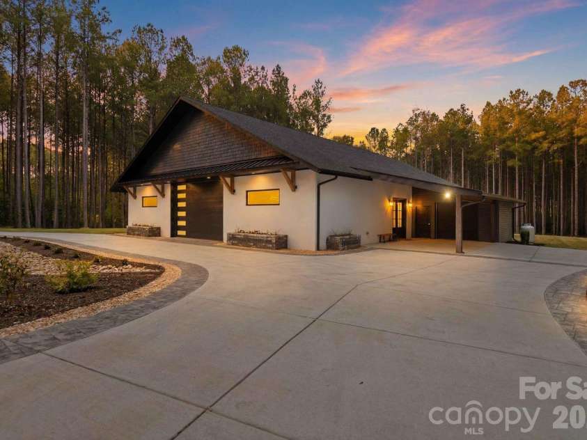 9669 Foil Road, Mount Pleasant, NC 28124.  MLS# CAR4389415, YatesRealty ID 29917. 