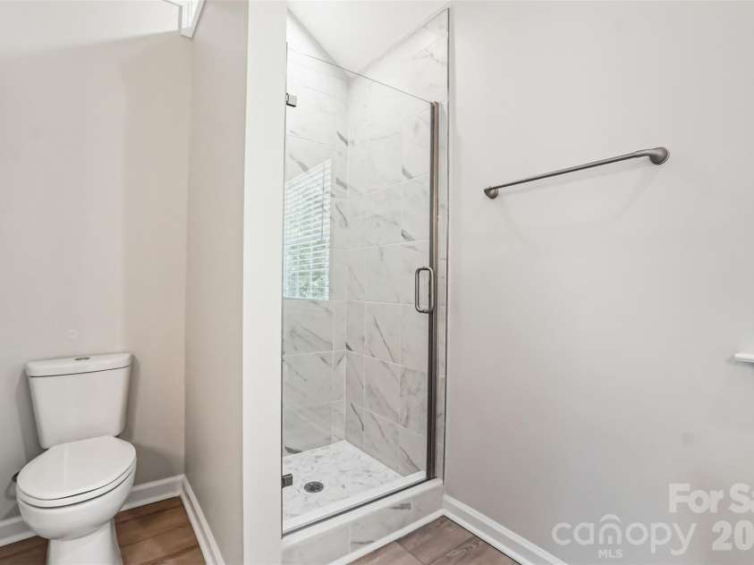 5012 Eagle Creek Drive, Charlotte, NC 28269.  MLS# CAR4390441, YatesRealty ID 29919. 