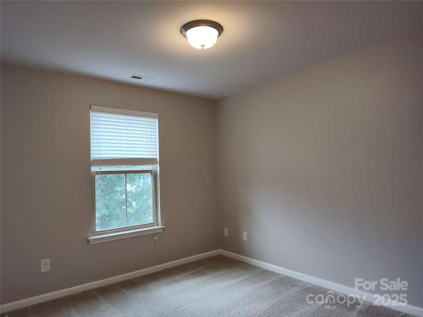 4122 Audubon Park Drive, Charlotte, NC 28217.  MLS# CAR4326532, YatesRealty ID 2992. 