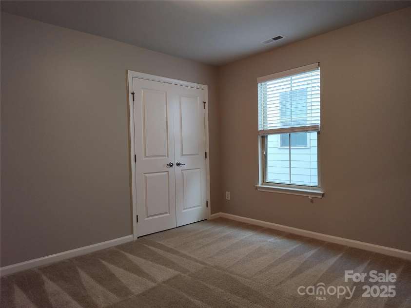 4122 Audubon Park Drive, Charlotte, NC 28217.  MLS# CAR4326532, YatesRealty ID 2992. 