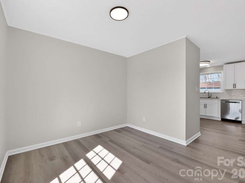 420 Montana Drive, Gastonia, NC 28056.  MLS# CAR4347654, YatesRealty ID 2992. 