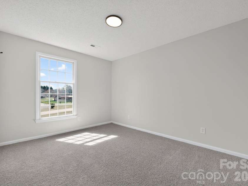 420 Montana Drive, Gastonia, NC 28056.  MLS# CAR4347654, YatesRealty ID 2992. 