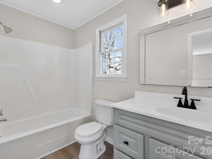 420 Montana Drive, Gastonia, NC 28056.  MLS# CAR4347654, YatesRealty ID 2992. 