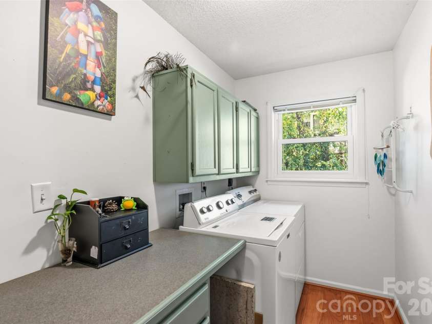20 Mallard Court, Brevard, NC 28712.  MLS# CAR4419933, YatesRealty ID 29920. 