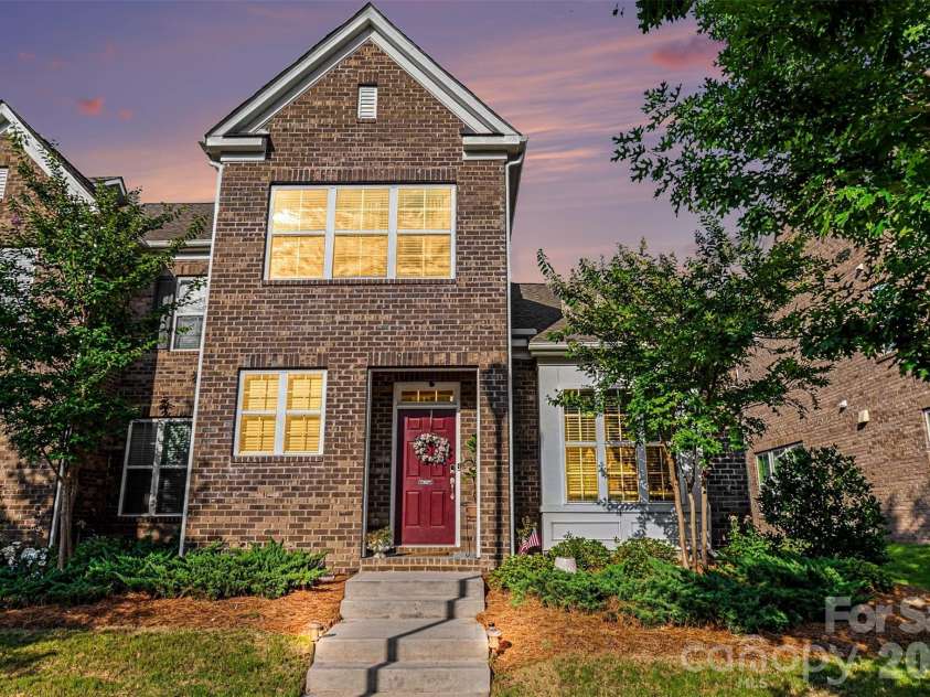 11530 Red Rust Lane, Charlotte, NC 28277.  MLS# CAR4390544, YatesRealty ID 29921. 
