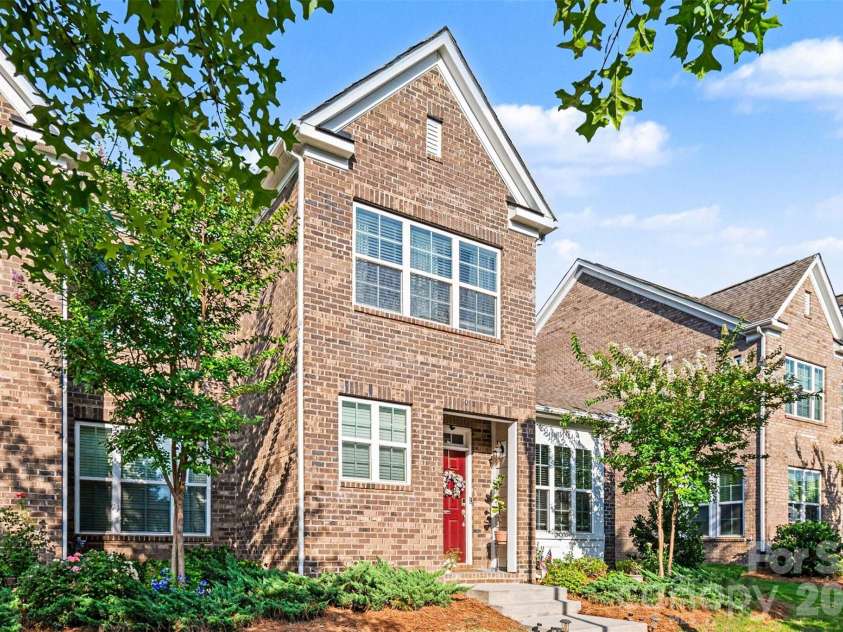 11530 Red Rust Lane, Charlotte, NC 28277.  MLS# CAR4390544, YatesRealty ID 29921. 