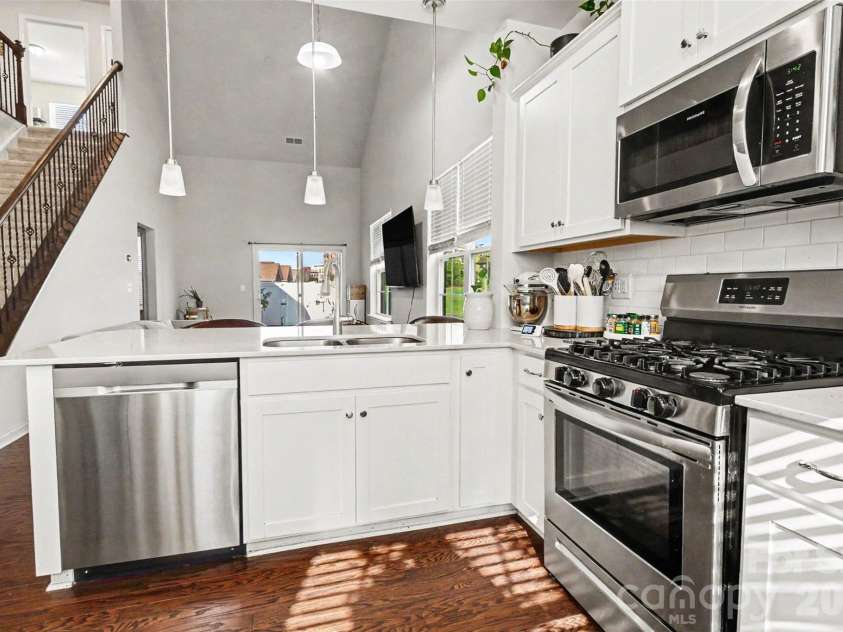 11530 Red Rust Lane, Charlotte, NC 28277.  MLS# CAR4390544, YatesRealty ID 29921. 