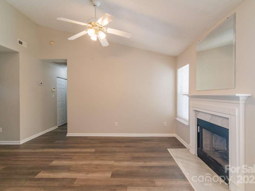 4213 Rosy Mound Lane, Charlotte, NC 28216.  MLS# CAR4231233, YatesRealty ID 29922. 