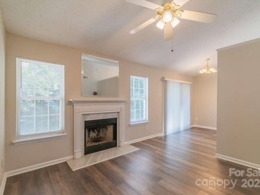 4213 Rosy Mound Lane, Charlotte, NC 28216.  MLS# CAR4231233, YatesRealty ID 29922. 