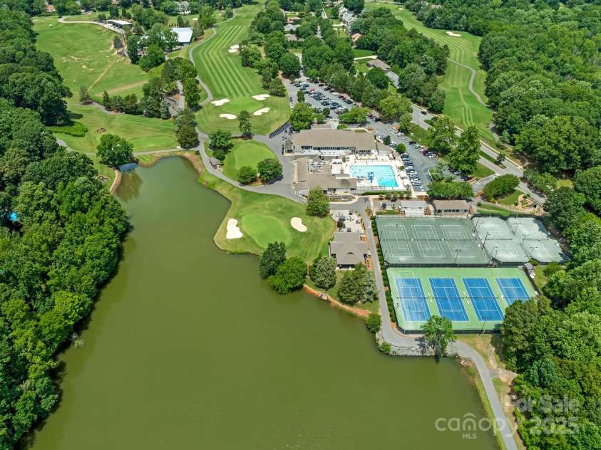 3310 Windbluff Drive, Charlotte, NC 28277.  MLS# CAR4269901, YatesRealty ID 29923. Raintree Country Club