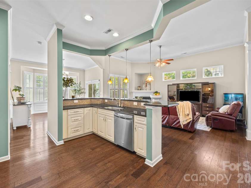4232 Sourwood Court, Fort Mill, SC 29707.  MLS# CAR4376852, YatesRealty ID 29923. Kitchen into Living Room