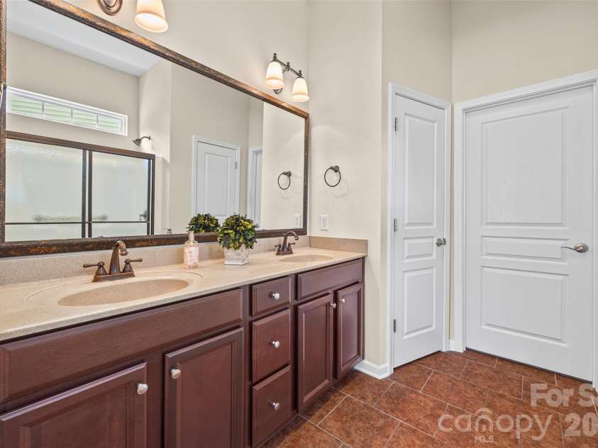 4232 Sourwood Court, Fort Mill, SC 29707.  MLS# CAR4376852, YatesRealty ID 29923. Second Bathroom