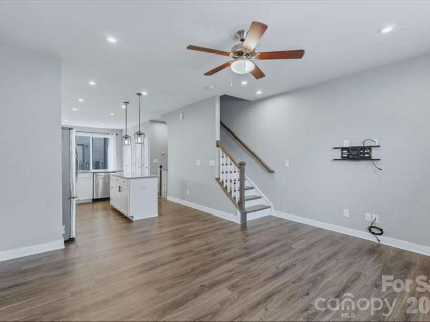 119 Music Hall Way, Charlotte, NC 28203.  MLS# CAR4368231, YatesRealty ID 29924. 