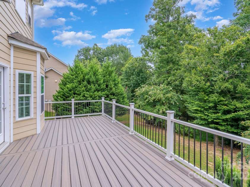 4309 Oxford Mill Road, Waxhaw, NC 28173.  MLS# CAR4280675, YatesRealty ID 29925. 