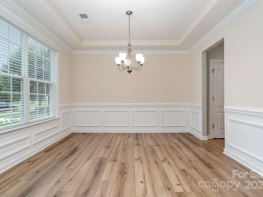 4309 Oxford Mill Road, Waxhaw, NC 28173.  MLS# CAR4280675, YatesRealty ID 29925. 